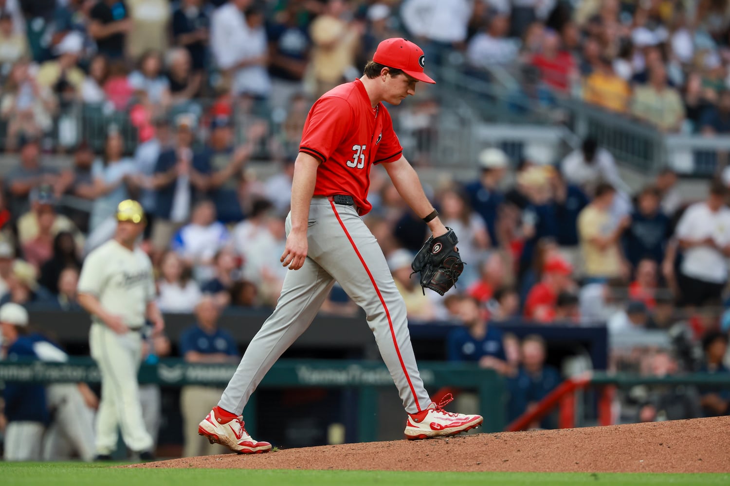 University of Georgia vs Georgia Tech in an NCAA baseball game at Truist Park