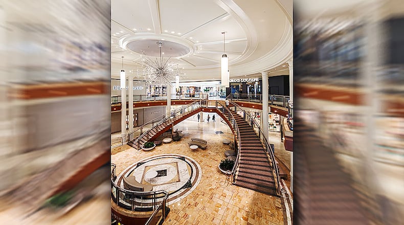 Phipps Plaza and some other regional malls plan to reopen Friday.