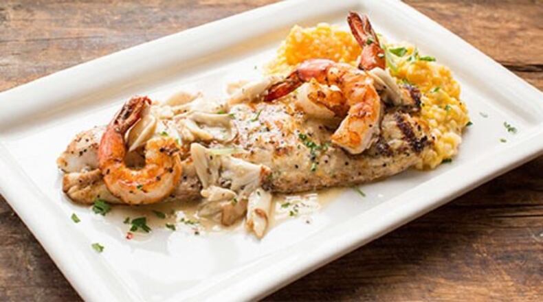 Dive into seafood deals during Pappadeux's anniversary celebration. Photo credit: Pappadeaux Seafood Kitchen.