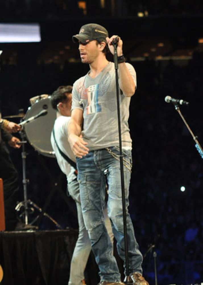 Enrique Iglesias at Rodeo Houston