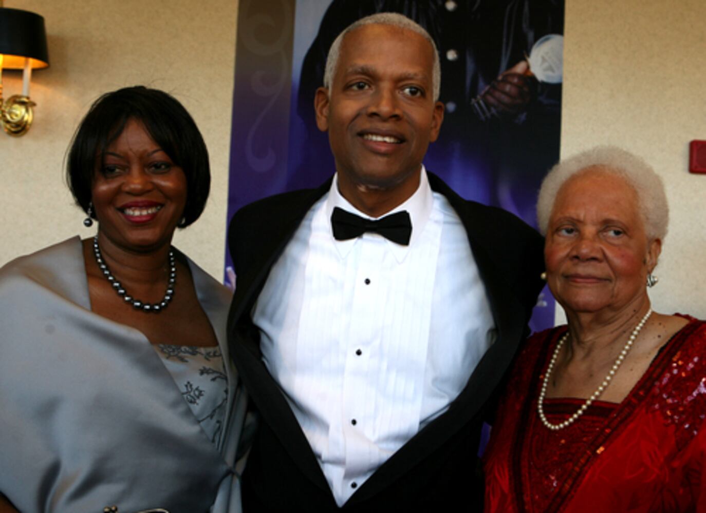 Star-studded red carpet at Trumpet Awards