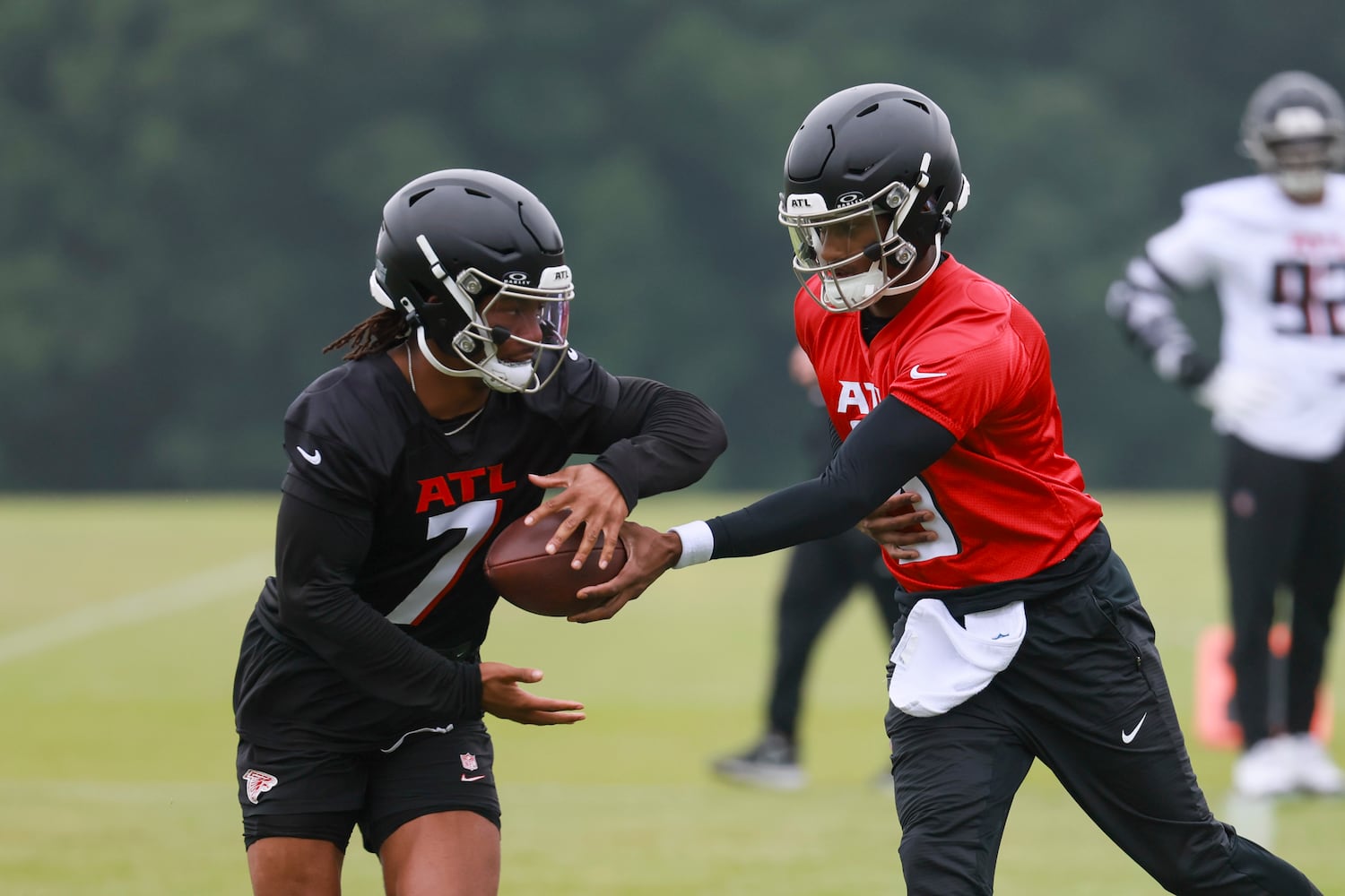 052825 falcons ota photos