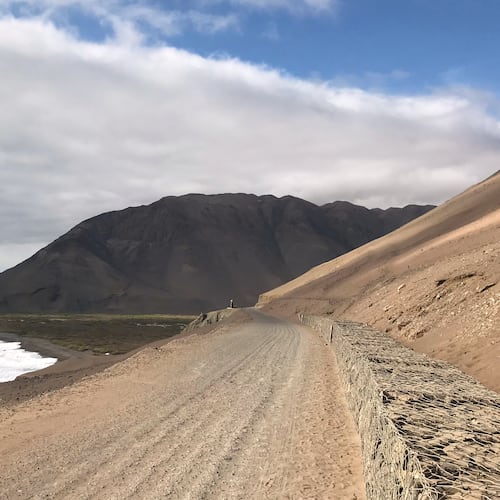 This photo provided by Bernardo Arriaza shows the Camarones coast on Nov. 2, 2018, in Northern Chile, where scientists found evidence of ancient smallpox infections. (Bernardo Arriaza via AP)