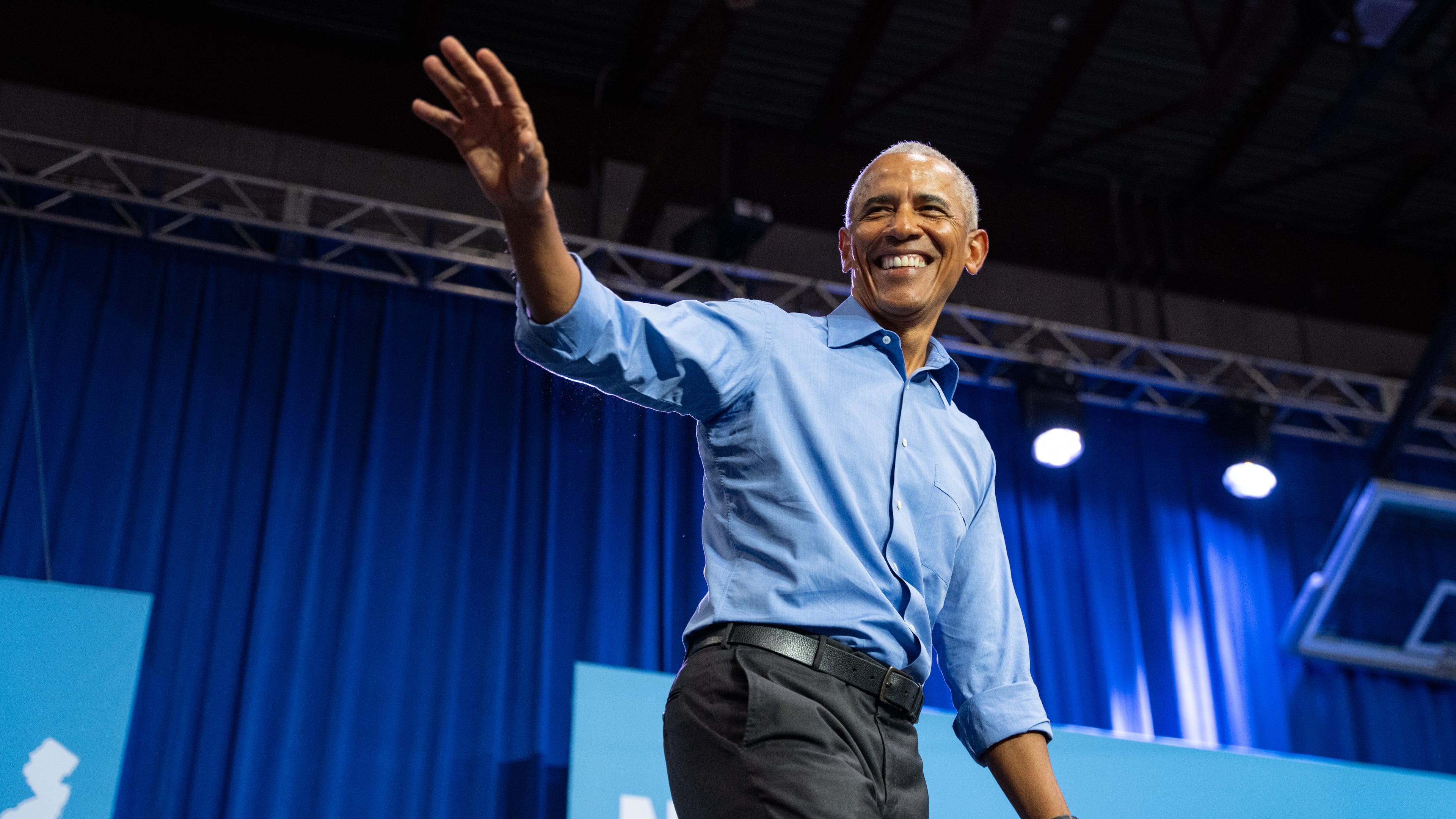Former President Barack Obama arrives to a rally for New Jersey Democratic gubernatorial candidate Mikie Sherrill at a campaign event, Saturday, Nov. 1, 2025, in Newark, N.J. (AP Photo/Angelina Katsanis)