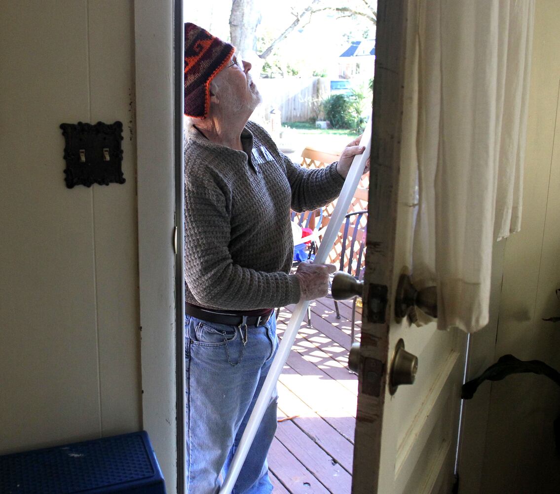 Volunteering on MLK Holiday, Jan. 18, 2016