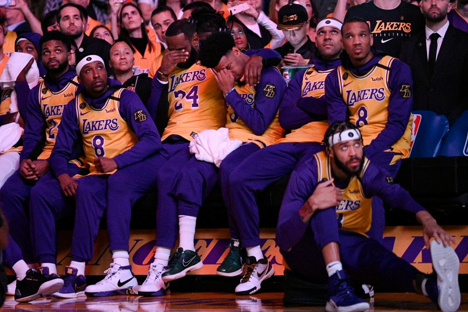 Photos: Lakers honor Kobe Bryant, play first game since his death