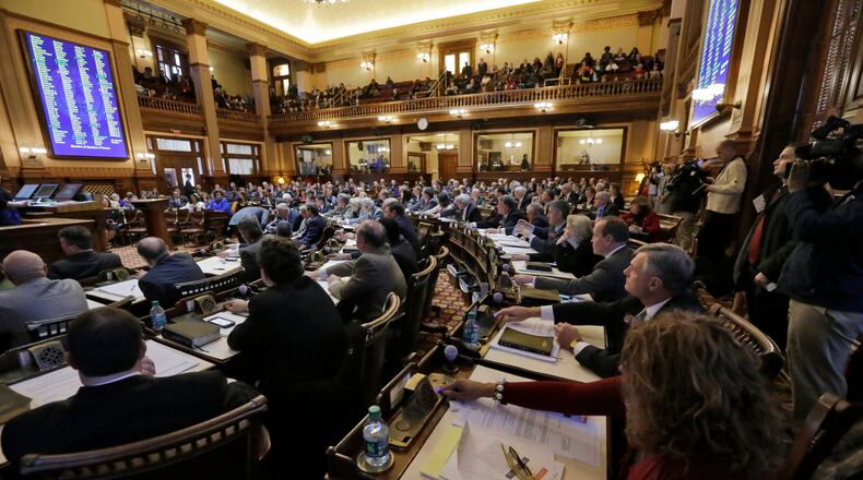 House members vote to re-elect David Ralston as speaker of the Georgia House on Monday, Jan. 9, 2017, as lawmakers returned to Atlanta for a new 40-day session. BOB ANDRES  /BANDRES@AJC.COM
