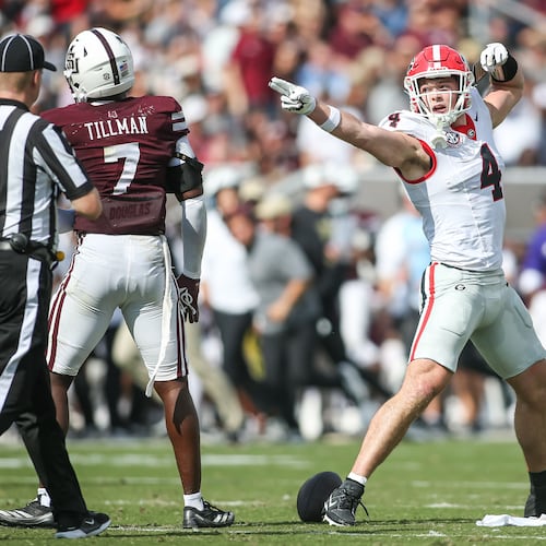 Georgia tight end Oscar Delp (4) reacts after a catch against Mississippi State during the first half of an NCAA college football game in Starkville, Miss., Saturday, Nov. 8, 2025. (AP Photo/James Pugh)