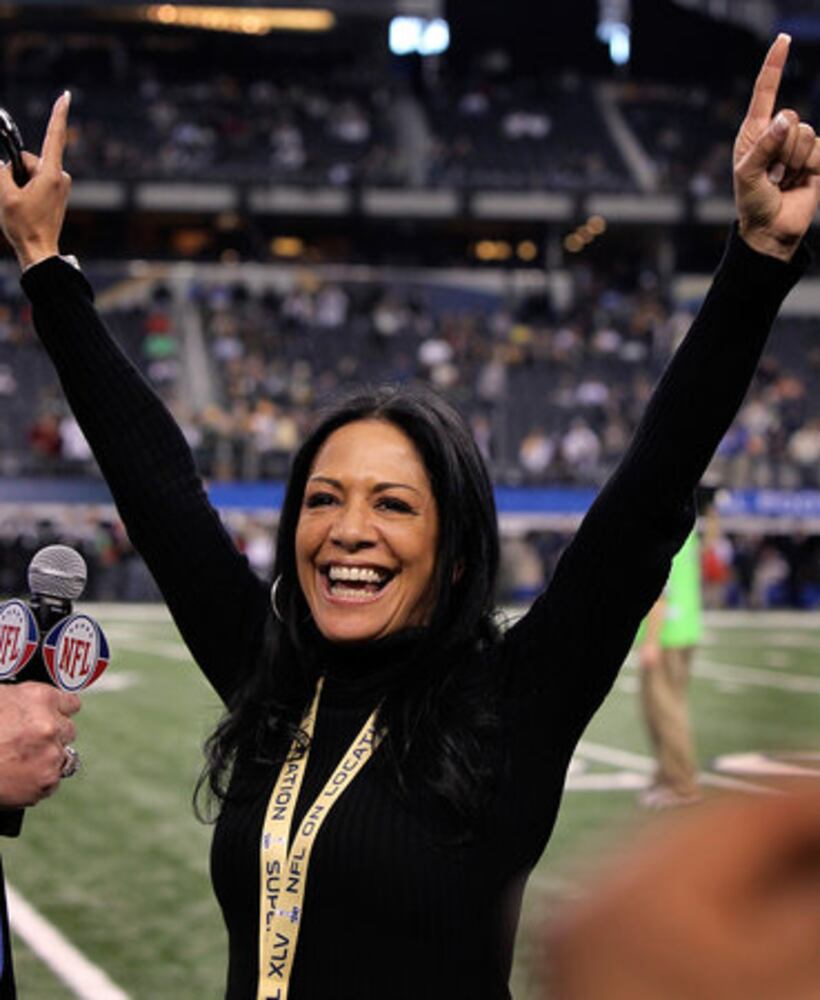 Celebs get in the game at Super Bowl XLV