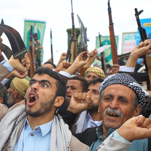 Supporters of Yemen's Houthi rebels shout slogans during a rally in support of the group and to protest Saudi Arabia's accusation that the Houthis targeted Islam's holiest site, Mecca, in Sanaa, Yemen, Friday, Sept. 18, 2026. (AP Photo/Osamah Abdulrahman)