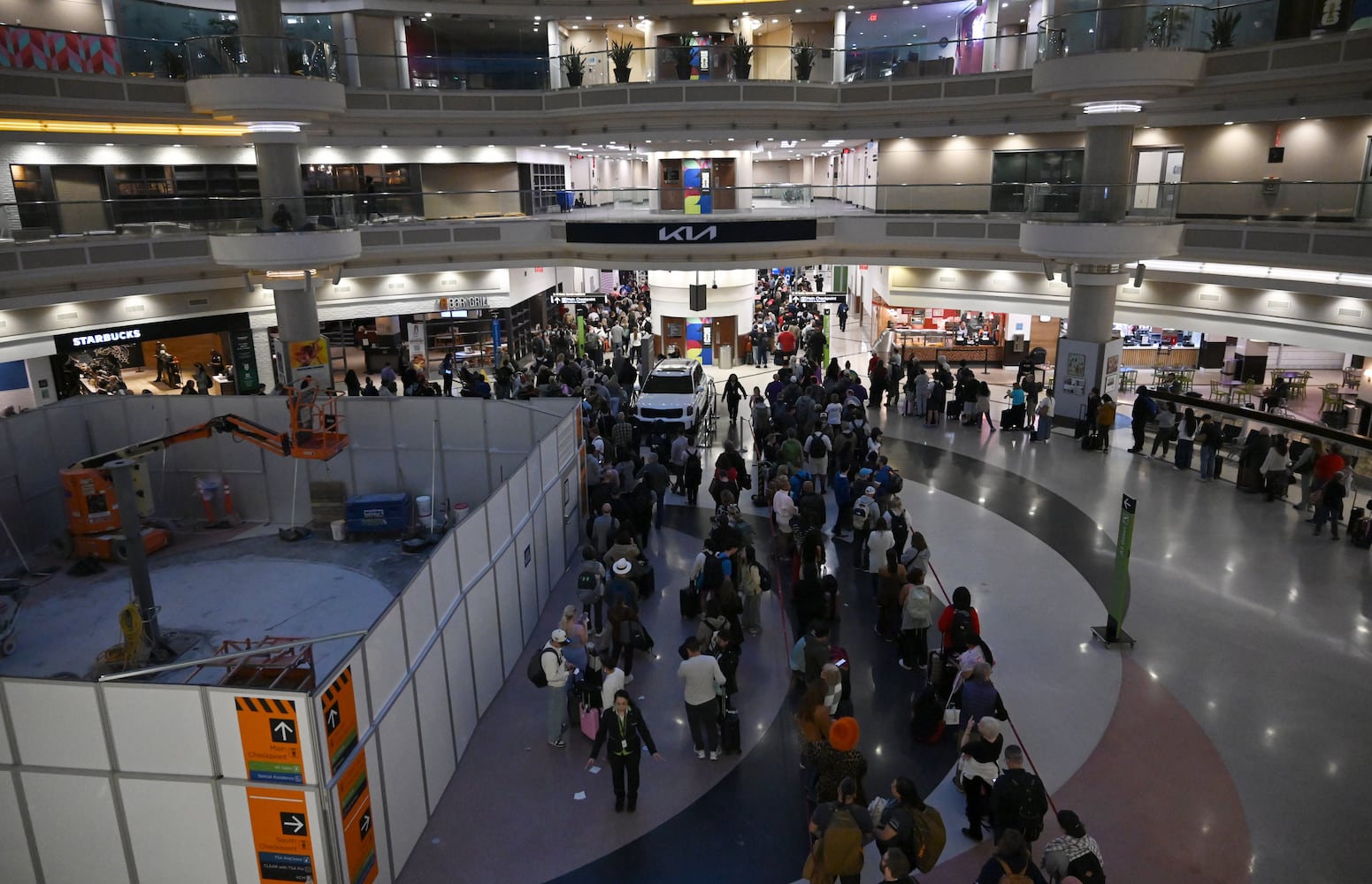 Saturday and weekend airport wait times