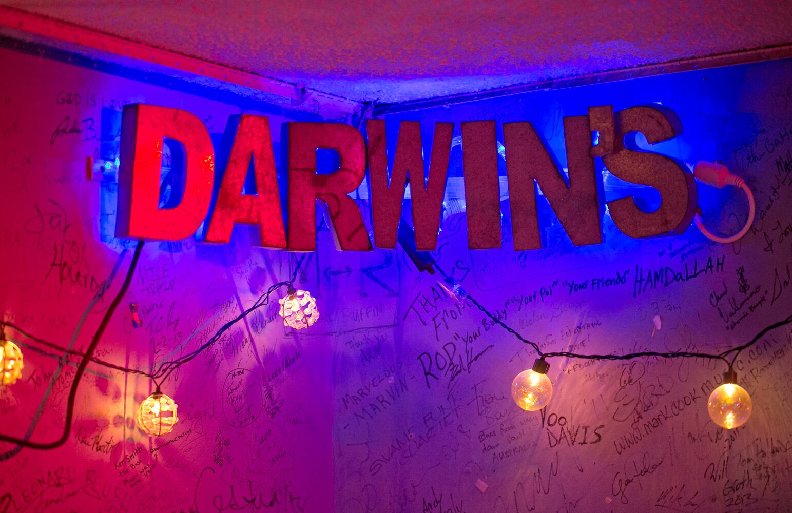 Feelin' the blues at Darwin's in Cobb County