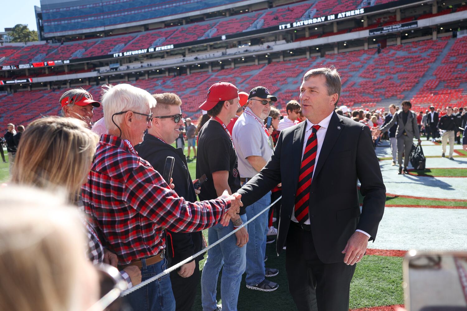 110523 bulldogs photo