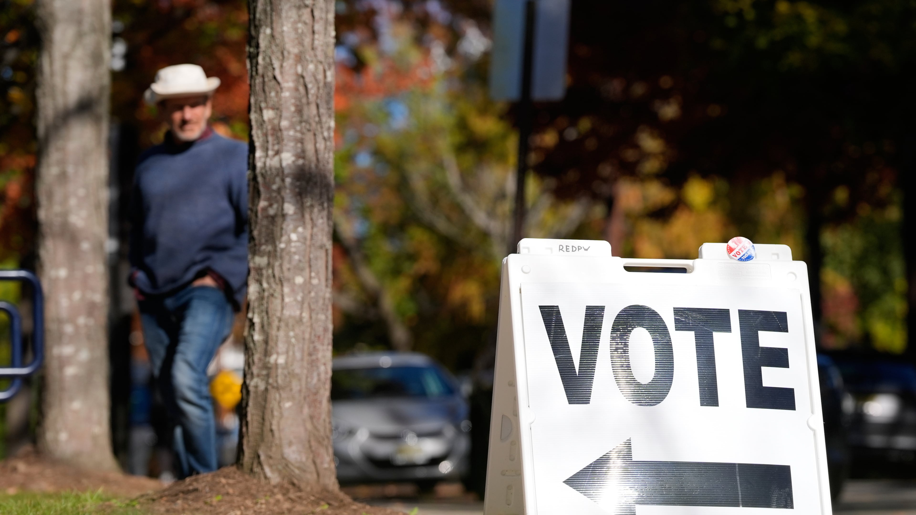 A sign is displayed outside a polling site in River Edge, N.J., Tuesday, Nov. 4, 2025. (AP Photo/Seth Wenig)