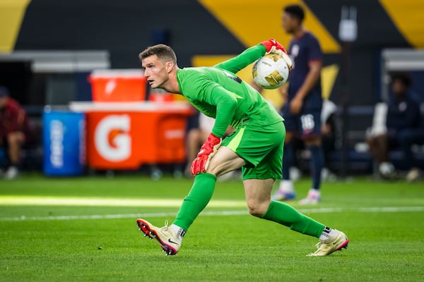 United States goalkeeper Matthew Freese (25) distributes the ball during a CONCACAF Gold Cup soccer match against Haiti, Sunday, June 22, 2025, in Arlington, Texas. (AP Photo/Jessica Tobias)