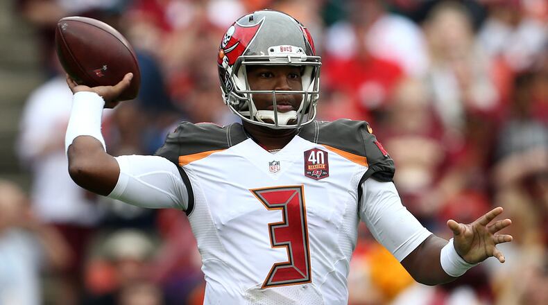 LANDOVER, MD - OCTOBER 25: quarterback Jameis Winston #3 of the Tampa Bay Buccaneers drops back to pass during the second quarter of a game against the Washington Redskins at FedExField on October 25, 2015 in Landover, Maryland. (Photo by Matt Hazlett/Getty Images)