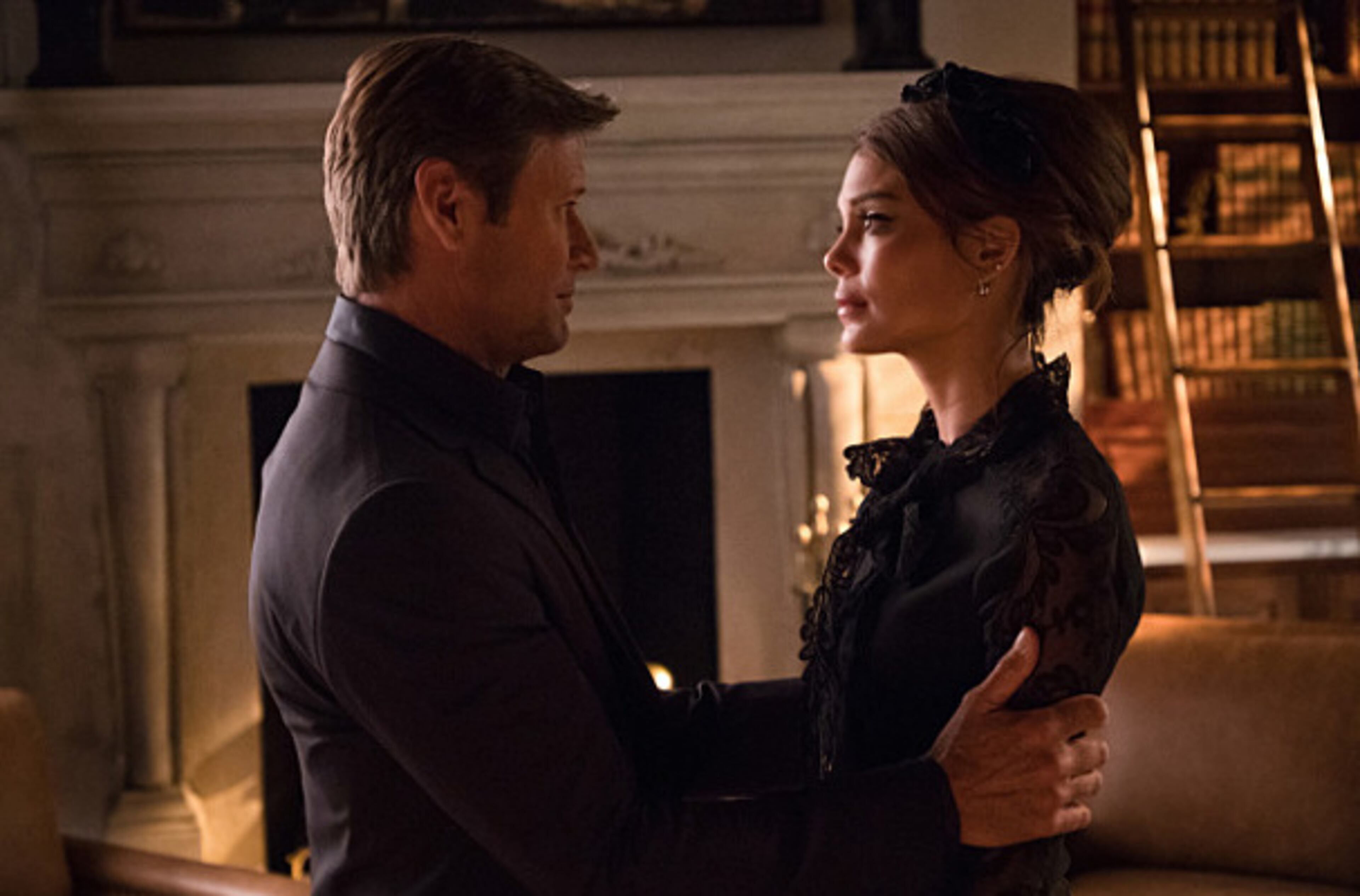 (L-R) Grant Show as Blake and Nathalie Kelley as Cristal in "Dynasty." (Mark Hill/The CW)