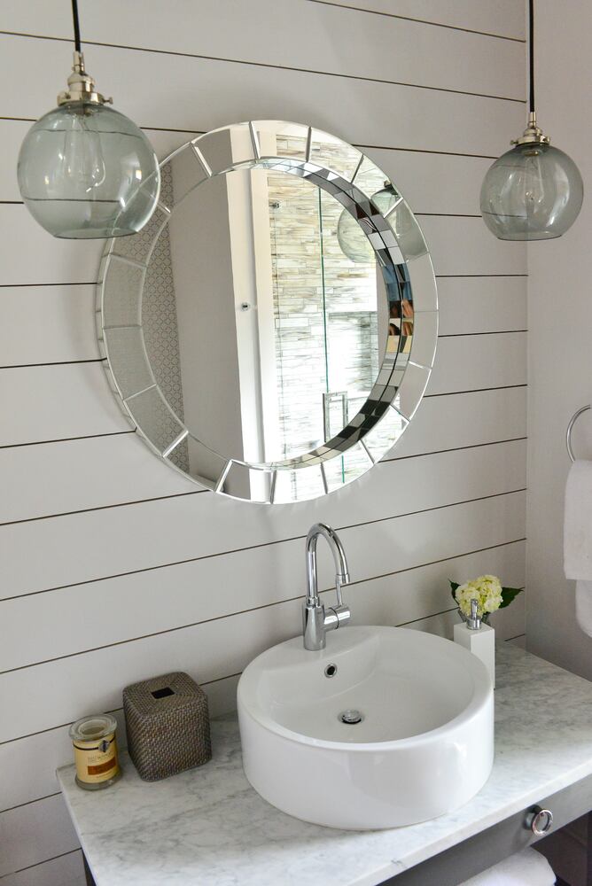 Guest bathroom
