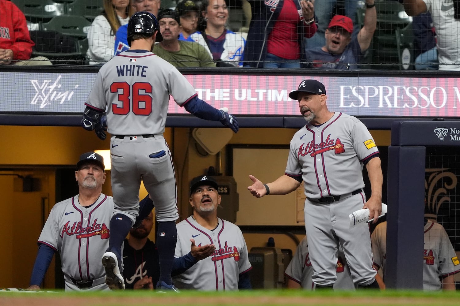 Braves Brewers Baseball