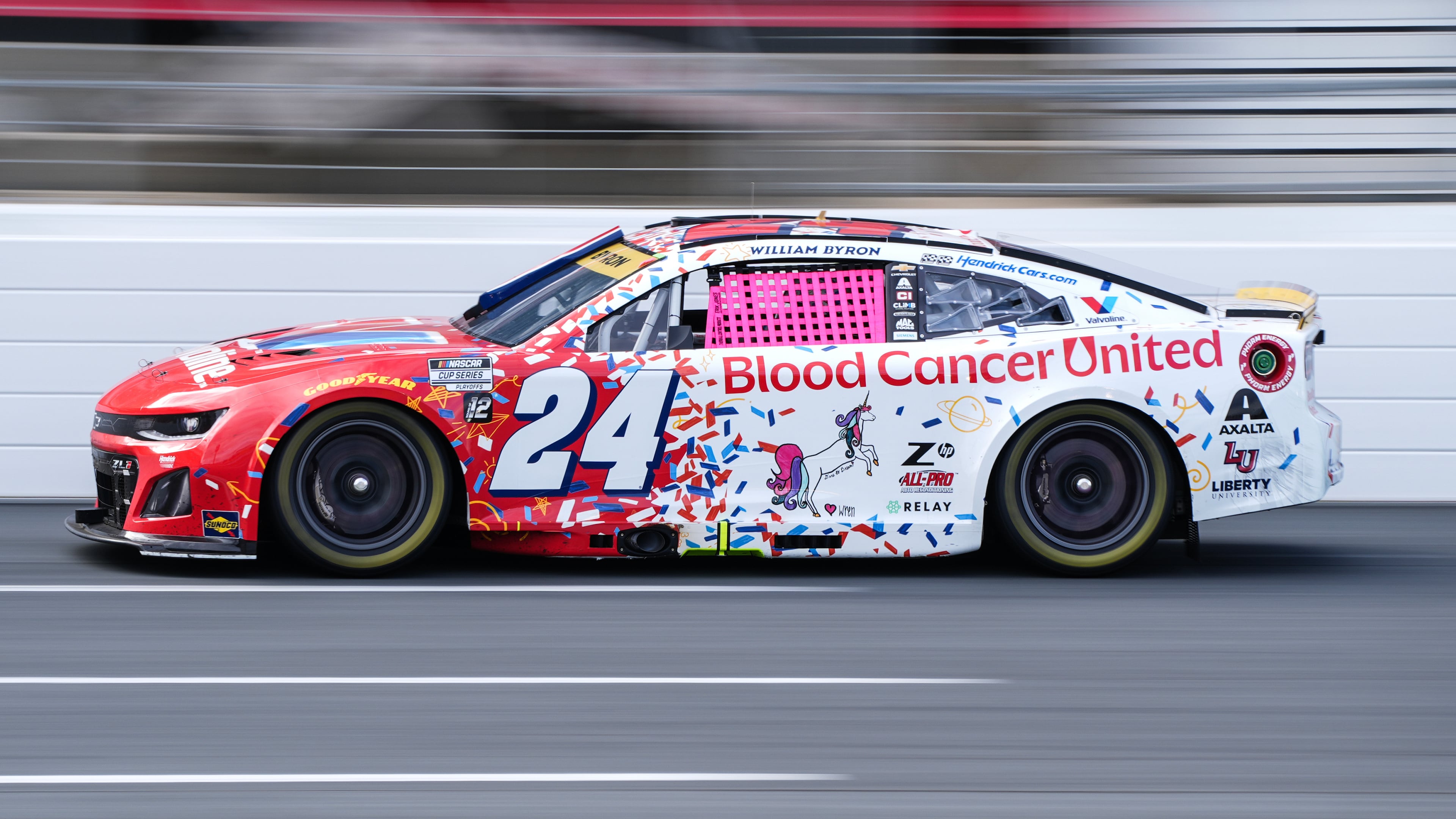 William Byron steers down he front stretch during a NASCAR Cup Series auto race at Charlotte Motor Speedway, Sunday, Oct. 5, 2025, in Concord, N.C. (AP Photo/Matt Kelley)