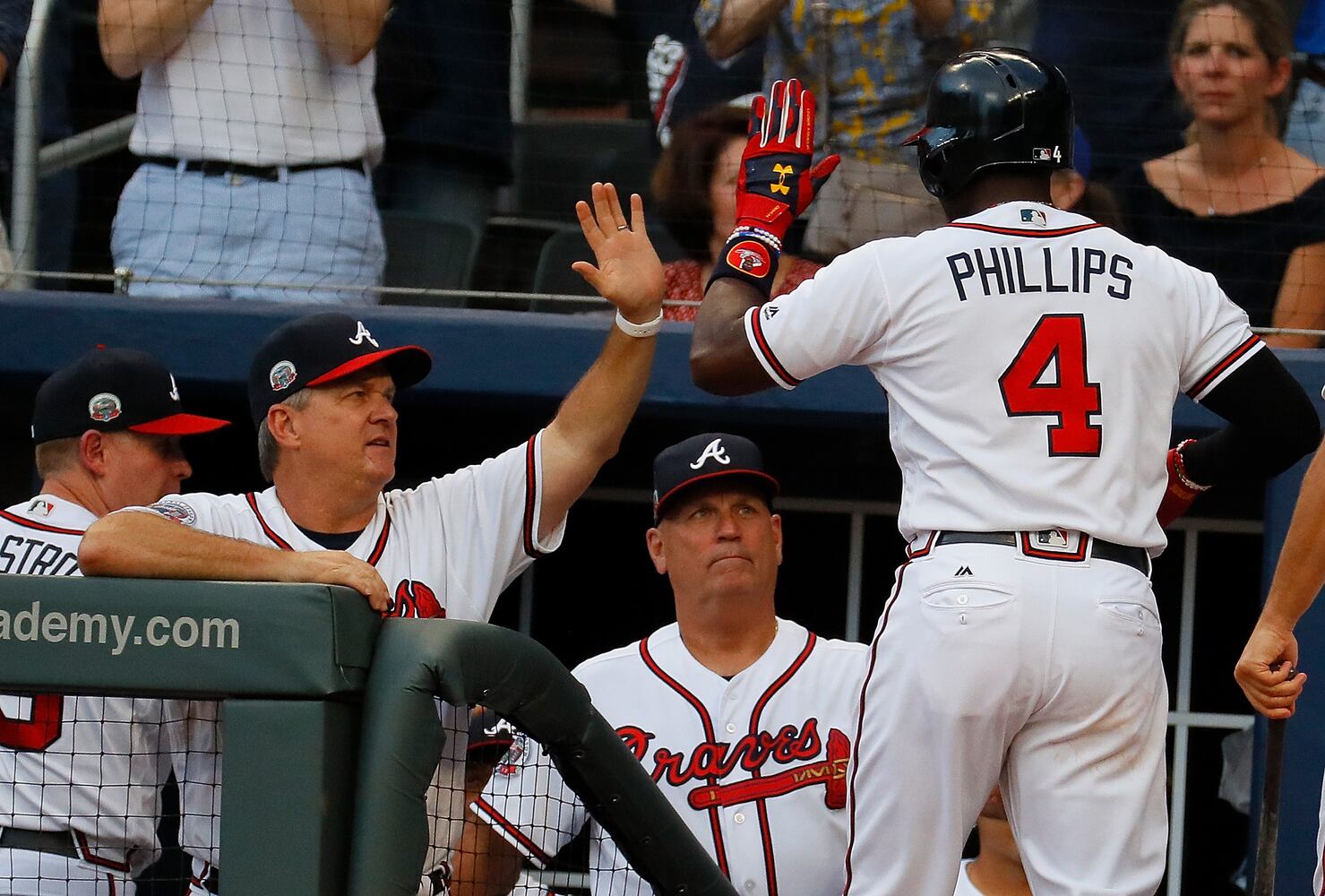 Photos: Braves open series against Brewers