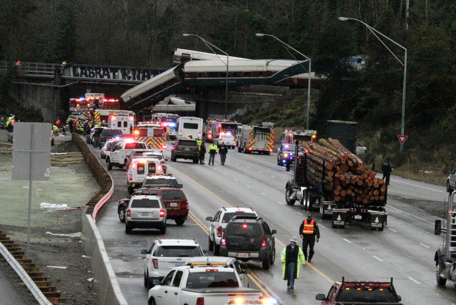 Photos: Amtrak train derails in Washington