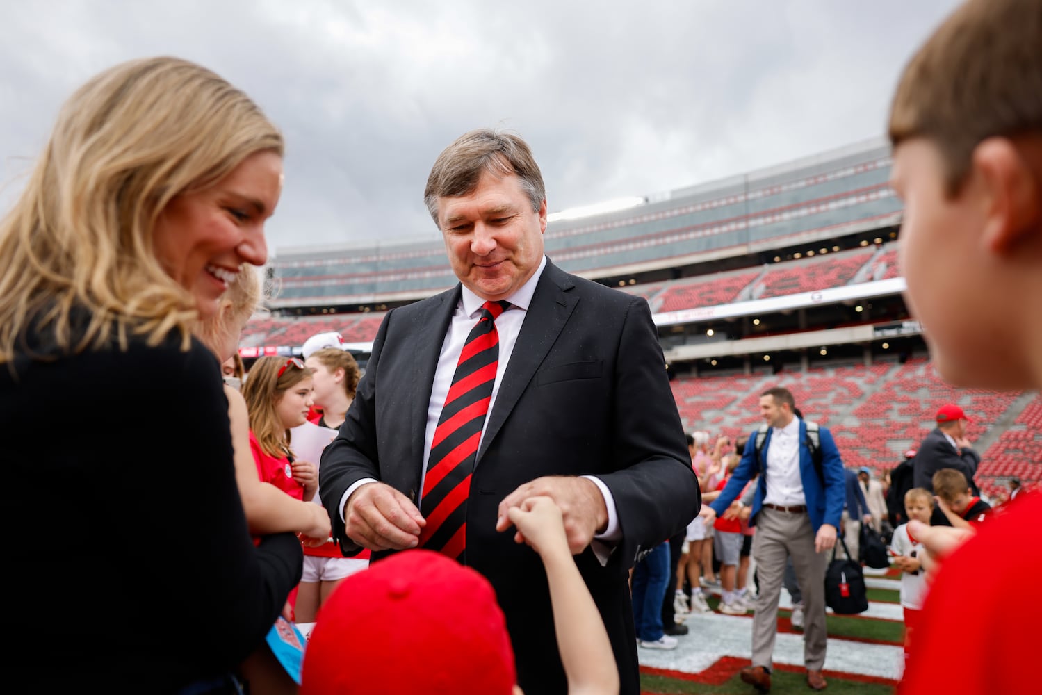 aajc 112225 uga charlotte football

