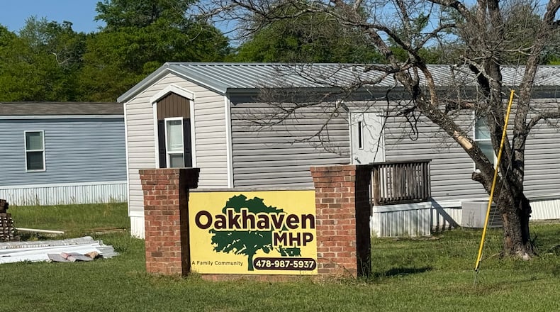 Three women and a 2-year-old girl were found dead in a mobile home in this park on Gaines Drive in Perry on April 4. (Joe Kovac Jr. / AJC)