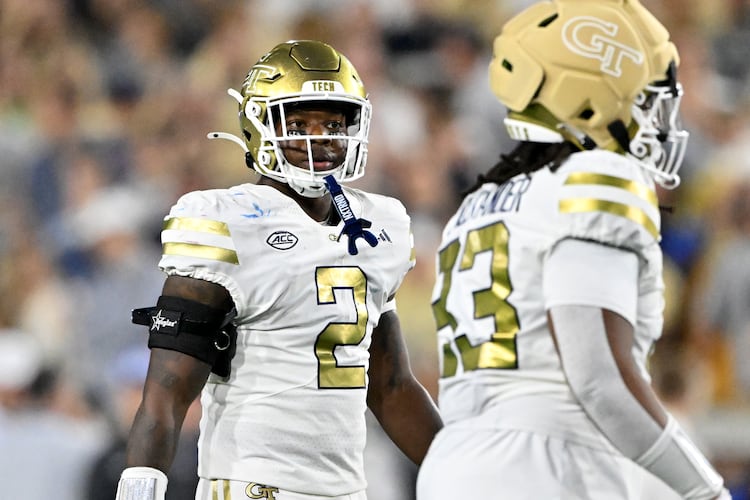 Georgia Tech linebacker E.J. Lightsey (2) during the first half in an NCAA college football game at Bobby Dodd Stadium, Saturday, November 22, 2025 in Atlanta. Pittsburgh won 42-28 over Georgia Tech. (Hyosub Shin / AJC)