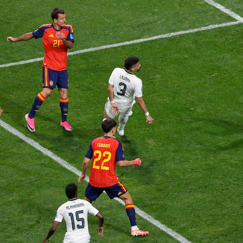 Spain's Mikel Oyarzabal, top left, scores his side's second goal against Saudi Arabia during the World Cup Group H soccer match in Atlanta, Sunday, June 21, 2026. (AP Photo/Butch Dill)