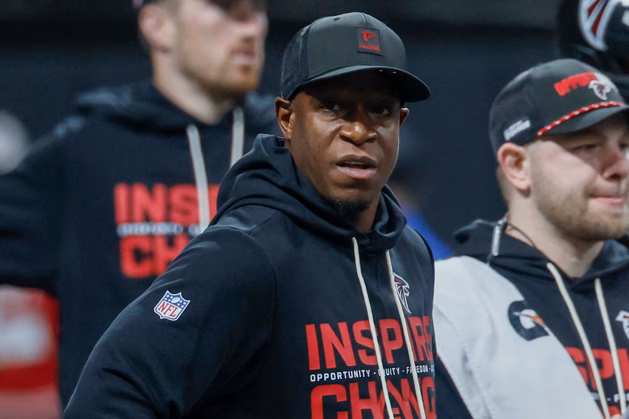 Raheem Morris — pictured during his last game as Falcons head coach on Jan. 4 — was picked to be the 49ers defensive coordinator for next season. (Miguel Martinez/AJC)