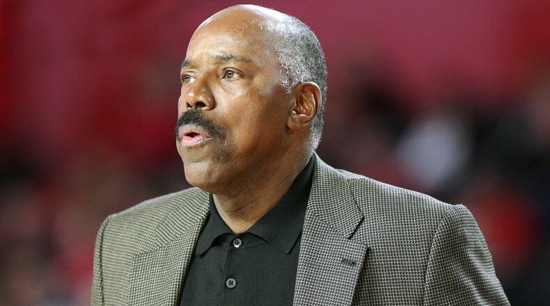 Kennesaw State coach Al Skinner watches his defense work against Georgia during the first half in their NCAA college basketball game on Tuesday, Nov. 27, 2018, in Athens. Curtis Compton/ccompton@ajc.com