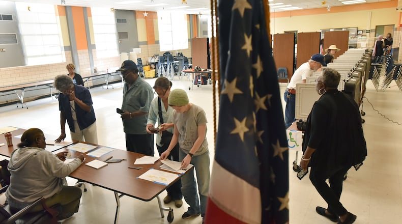 DeKalb County voters go to the polls in Scottdale, May 24. (AJC Photo / Hyosub Shin)