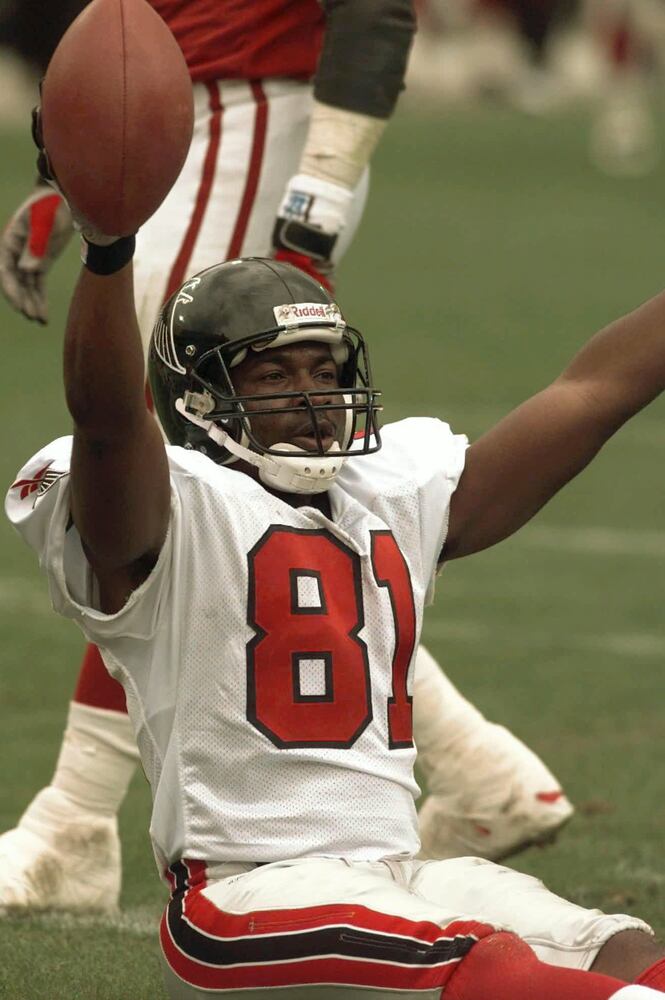 Mathis caught a touchdown for the Falcons in Super Bowl XXXIII