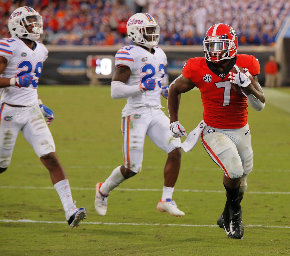 Photos: Bulldogs outlast the Gators in Jacksonville