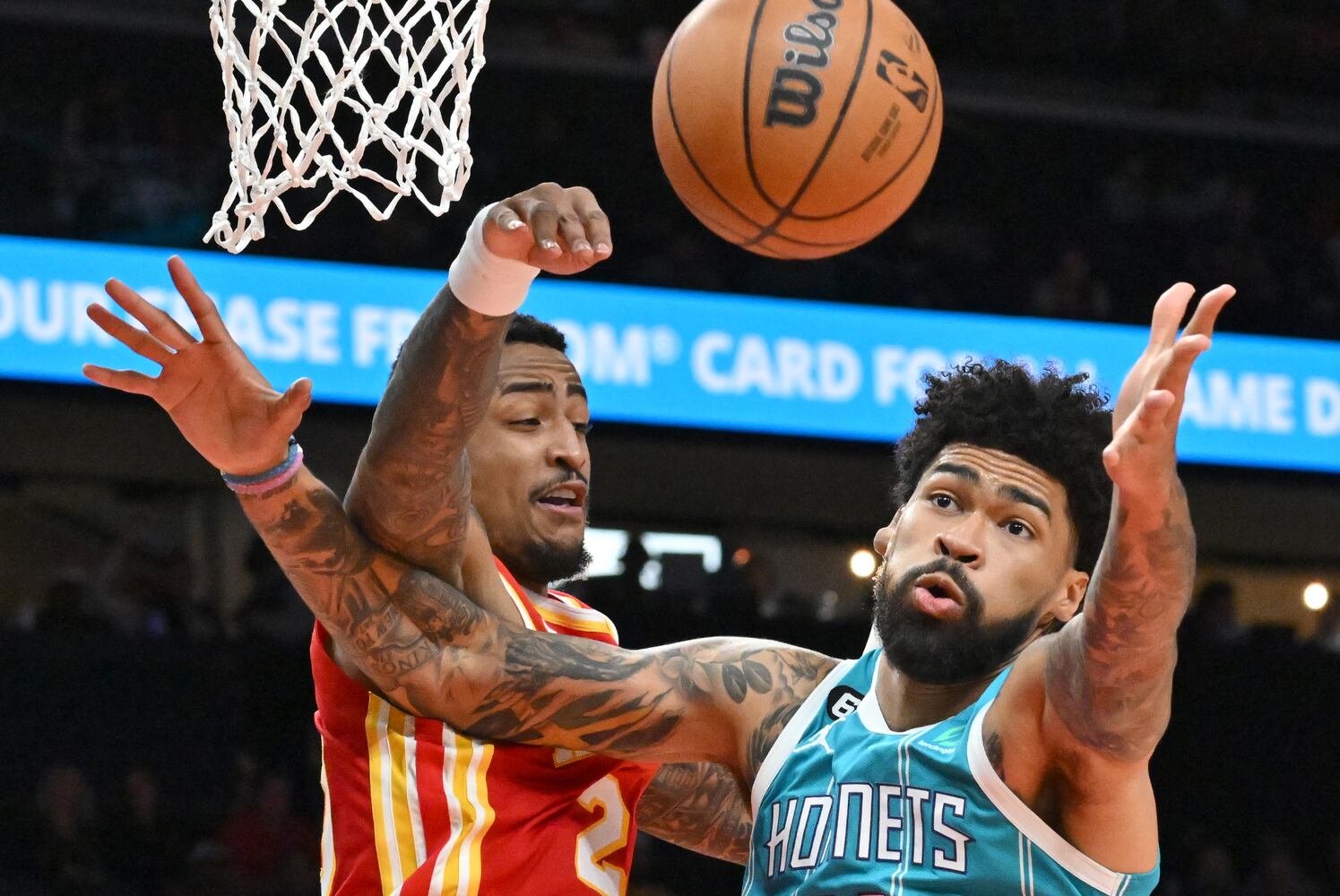 Hawks-Hornets