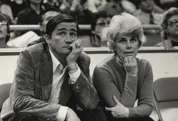 Earlier in his career, developer Tom Cousins built the houses, but Ann Cousins designed the interiors of the model homes that captured buyers’ eyes, their daughter Lillian Giornelli said.