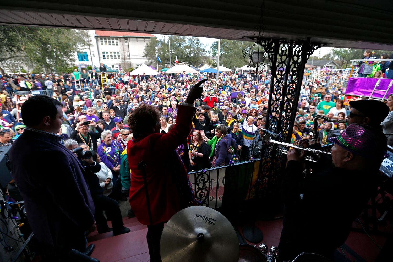 New Orleans preps for Mardi Gras