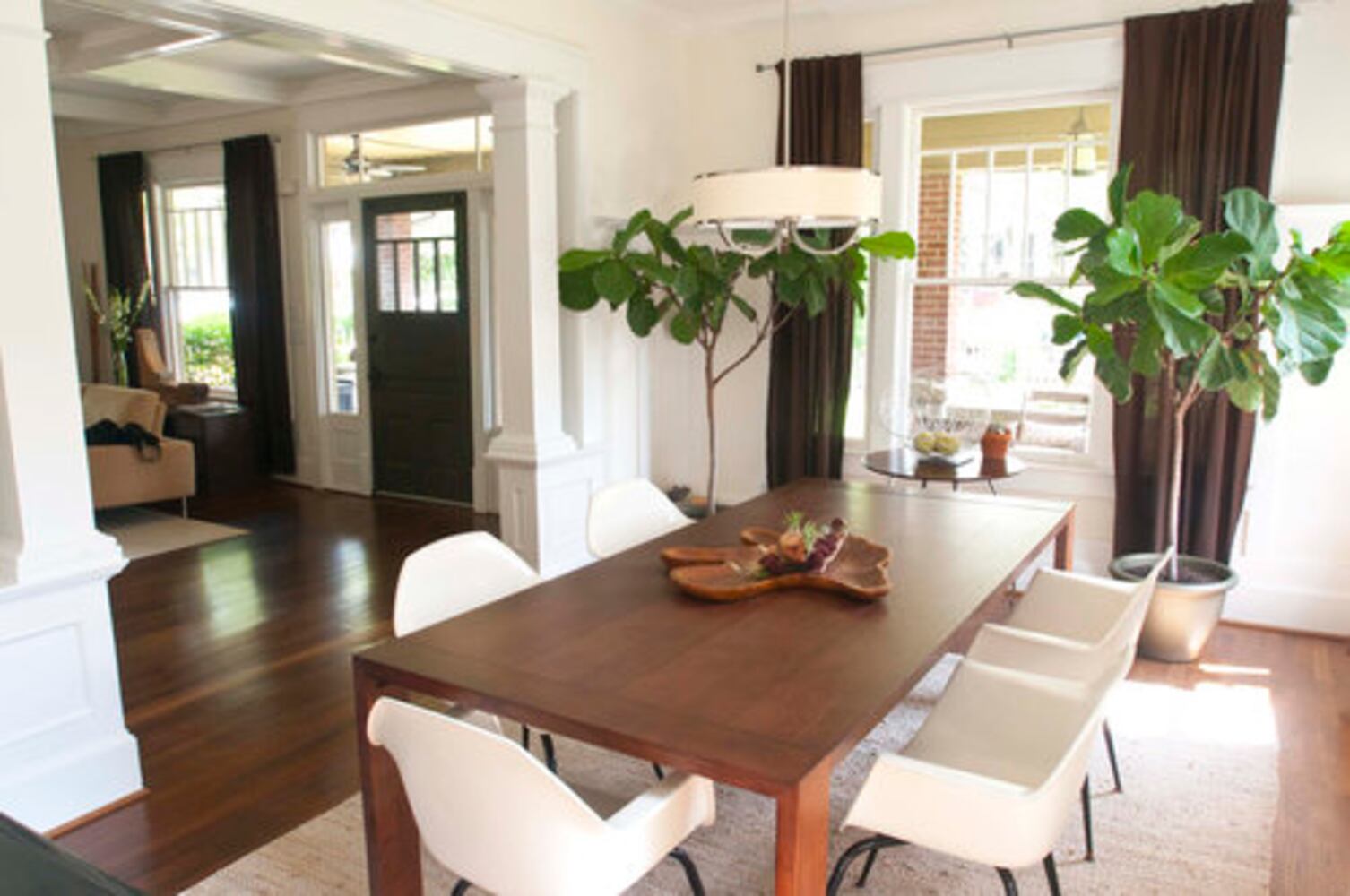 Modern touches in 1920s Midtown Victorian