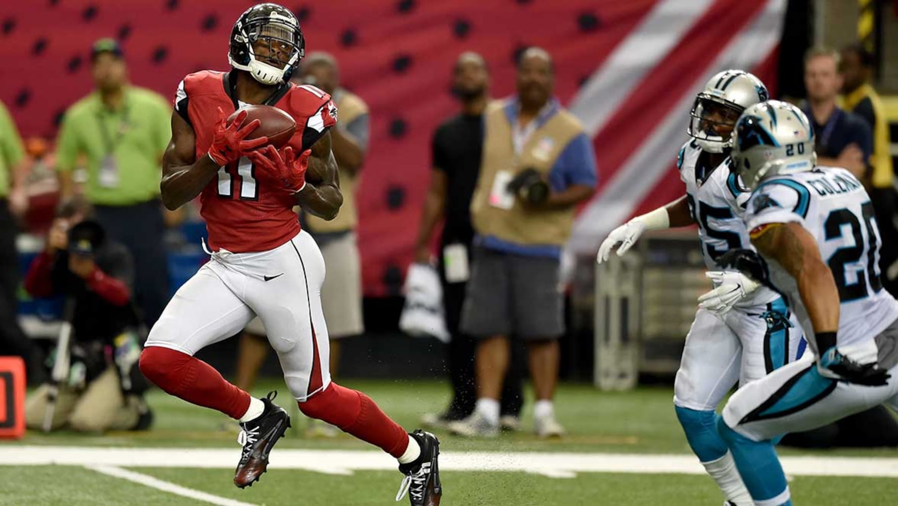 Game 4: Atlanta 48, Carolina 33