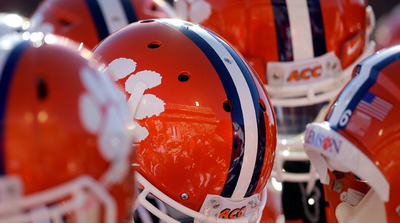 Clemson plays Georgia to open the 2021 season in Charlotte, N.C. (Patrick Semansky/AP)