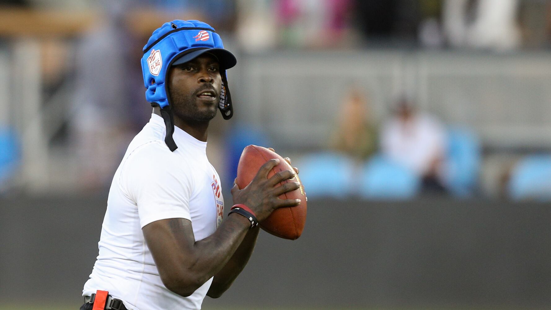 Michael Vick American Flag Football Launch Game