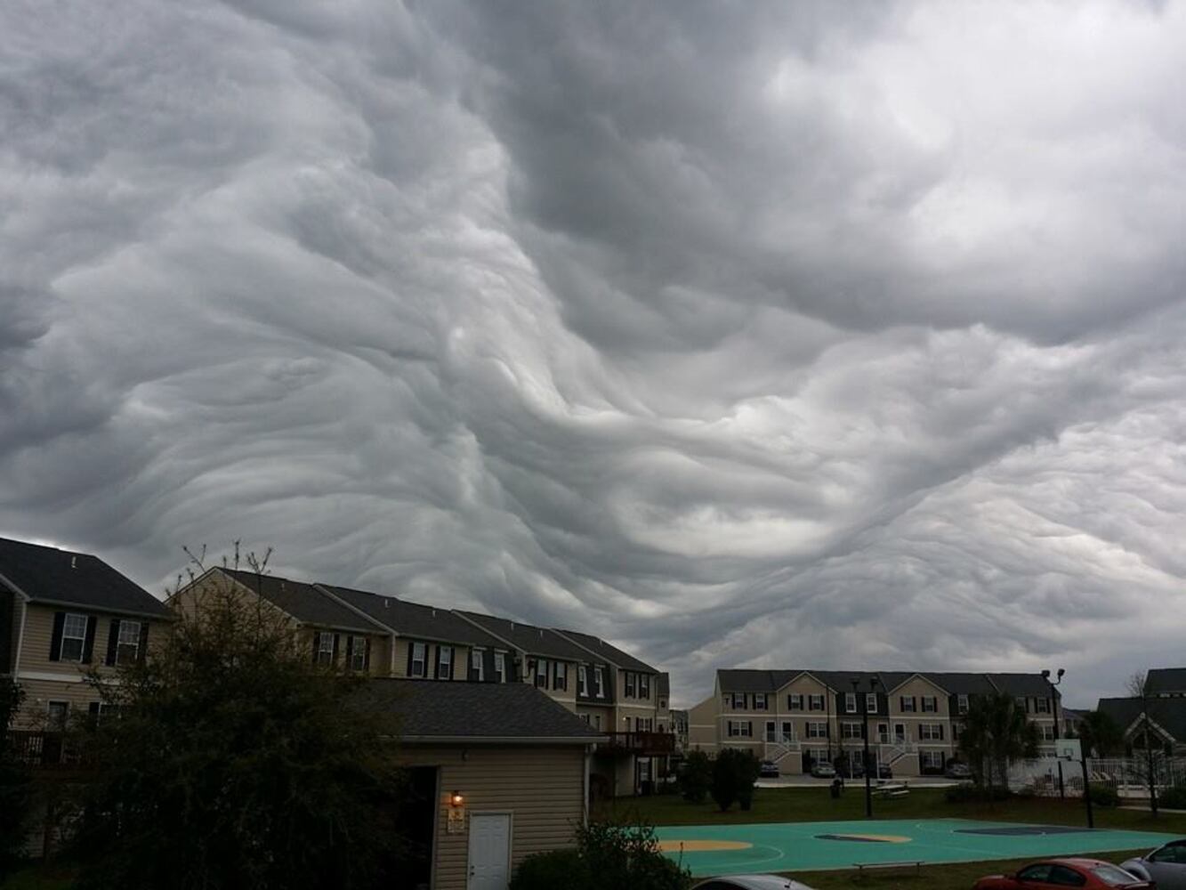 Roll, wave clouds seen across Georgia