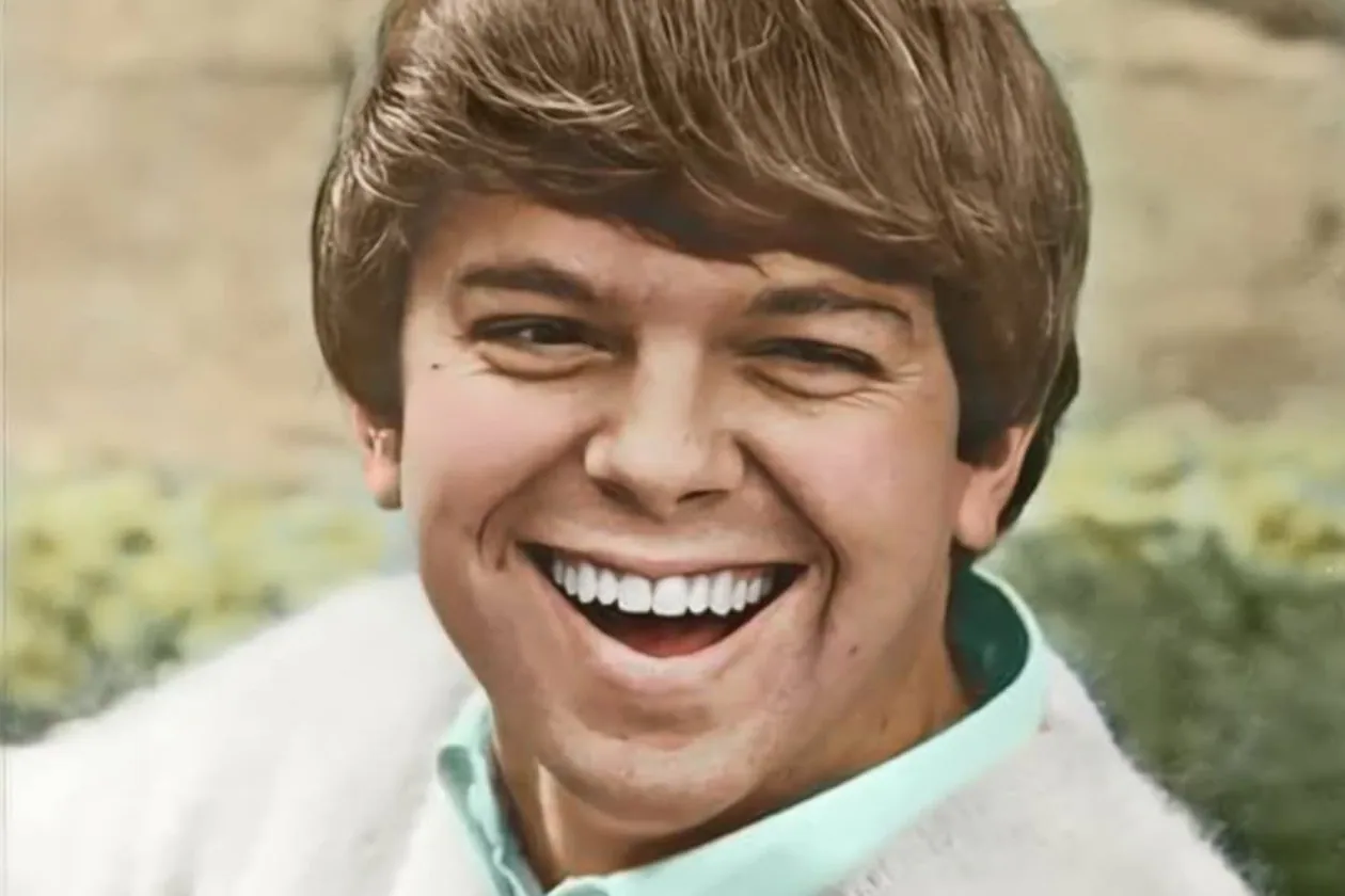 Larry Tamblyn, the founding member of the Shandells, a 1960s rock 'n roll group that is cited as influence on the later garage-band and punk scenes, moved to Newnan, Georgia, later in life.