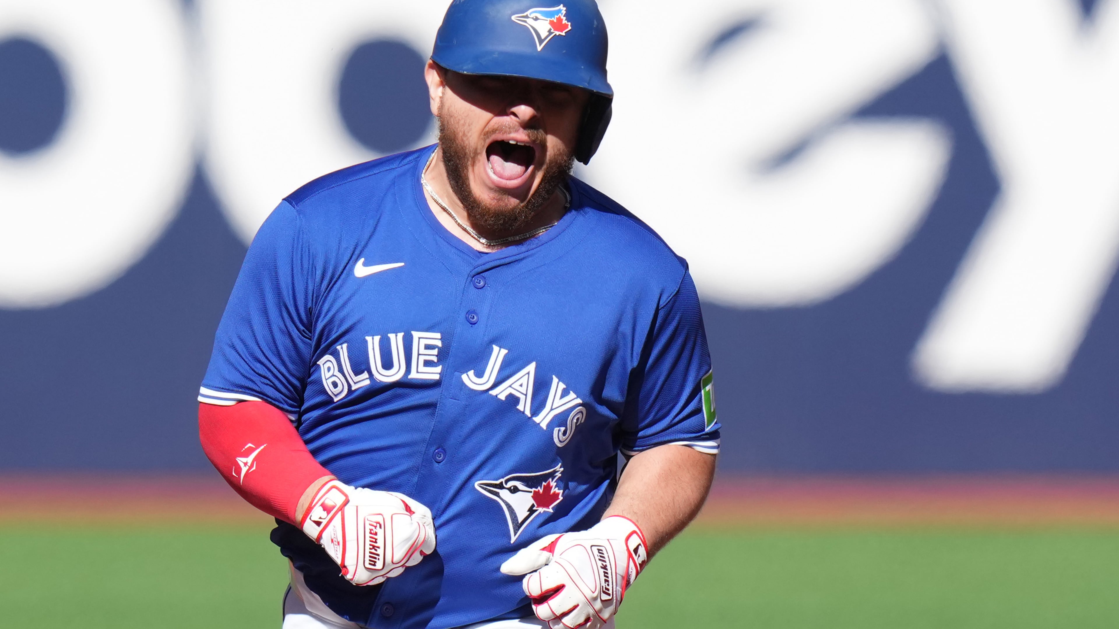 Toronto Blue Jays' Alejandro Kirk rounds the bases after hitting a grand slam against the Tampa Bay Rays during first-inning baseball game action in Toronto, Sunday, Sept. 28, 2025. (Chris Young/The Canadian Press via AP)