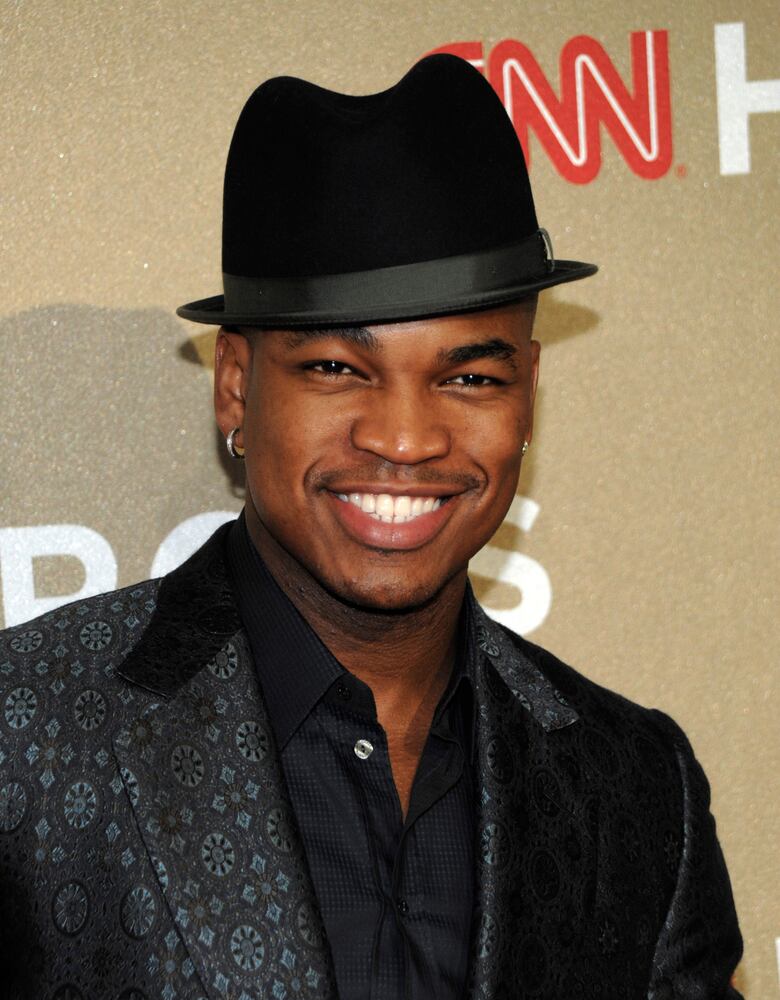 Stars celebrate heroism at CNN Heroes