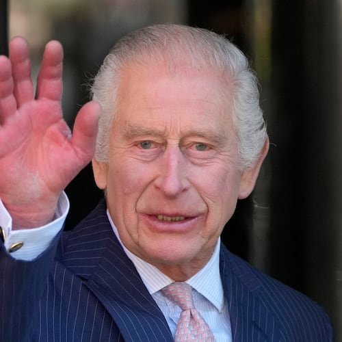 FILE -Britain's King Charles III waves as he arrives for a visit to University College Hospital Macmillan Cancer Centre in London, Tuesday, April 30, 2024. (AP Photo/Kin Cheung, File)