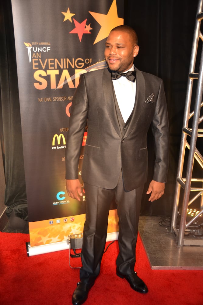 Usher, Trey Songz, Isley Brothers, Jill Scott at Atlanta UNCF event