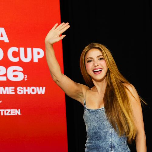 Shakira enters for a panel on the 2026 FIFA World Cup soccer tournament halftime show at the Global Citizen NOW summit, Thursday, May 14, 2026, in New York. (AP Photo/Heather Khalifa)