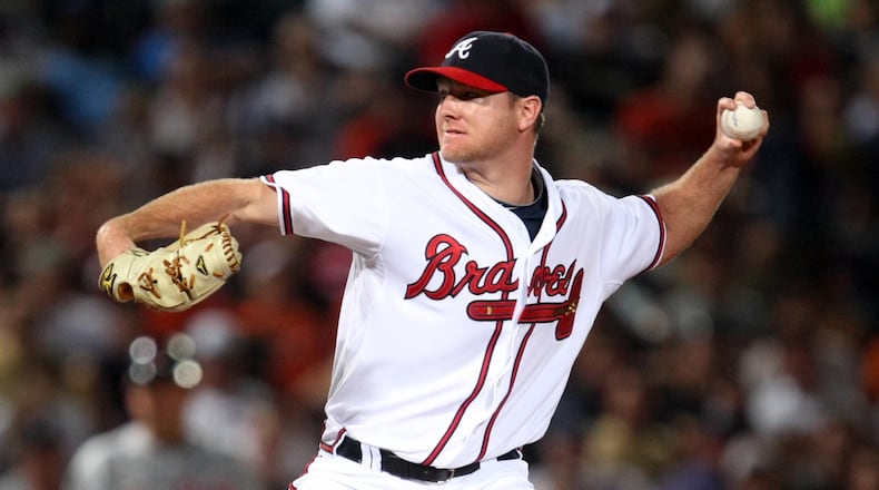 100625 Atlanta, Ga., -- Atlanta Braves reliever Jonny Venters delivers a pitch during his shutout inning pitched in the 8th inning to set up the save for teammate Billy Wagner, his 400th save, during their 3-1 win over the Detroit Tigers Friday night at Turner Field in Atlanta, Ga., June 25, 2010.  Jason Getz, jgetz@ajc.com